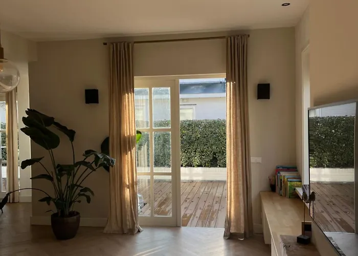 فيلة Luxurious Sunny نوردفيك